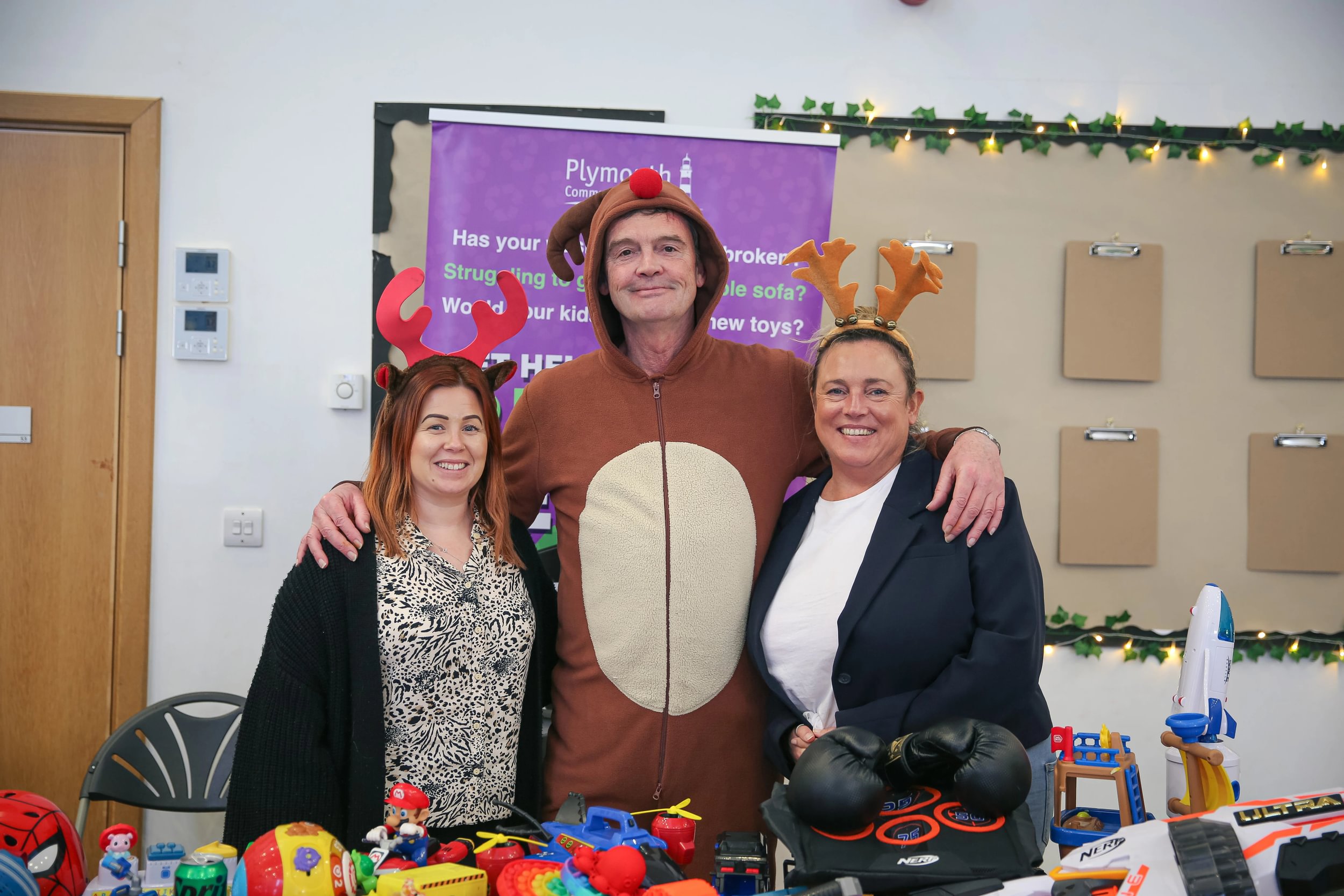 PCH 2512 Efford High View School Toy Giveaway 01 Large